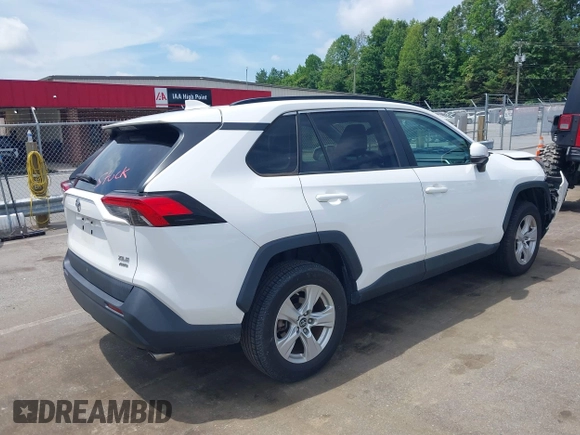 2019 Toyota RAV4 XLE with VIN 2T3P1RFV0KC008652, listed as a IAAI auction lot 42508557 with 87,684 mi miles and . Bid and sale history available at DreamBid. Image 4.