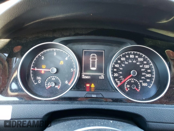 2015 Volkswagen Golf SportWagen TDI SE with VIN 3VWFA7AU4FM520755, listed as a Copart auction lot 82184313 with 225,651 mi miles. Bid and sale history available at carsss.com. Image 9.