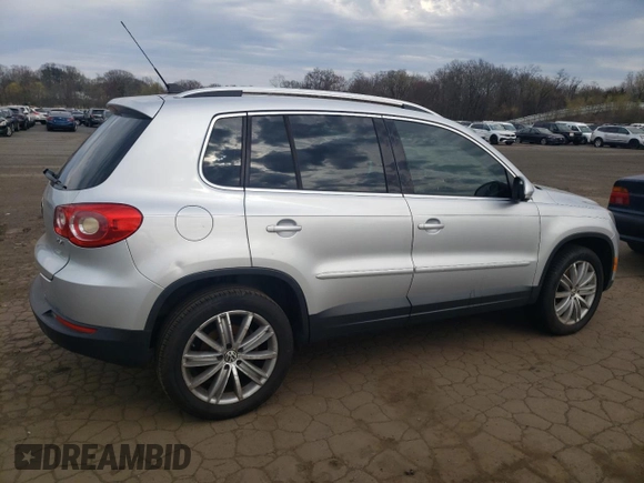 2010 Volkswagen Tiguan Wolfsburg Edition with VIN WVGAV7AX4AW000863, listed as a Copart auction lot 53967005 with 146,788 mi miles and Clean title. Bid and sale history available at DreamBid. Image 3.
