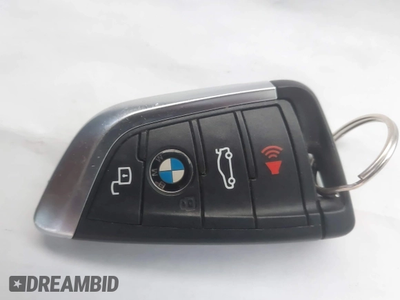 2022 BMW 3 Series 330i with VIN 3MW5R1J08N8C55960, listed as a IAAI auction lot 42505207 with Not provided miles and . Bid and sale history available at DreamBid. Image 11.