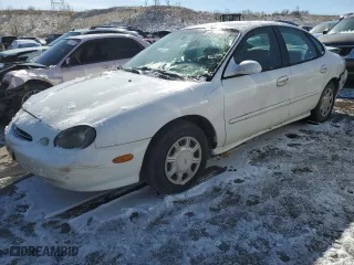 1998 Ford Taurus LX with VIN 1FAFP52U6WA139643, listed as a Copart auction lot 45037435 with 115,037 mi miles and Salvage Title. Bid and sale history available at carsss.com. Image 1.