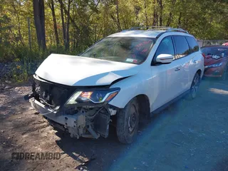 2017 Nissan Pathfinder SV with VIN 5N1DR2MM6HC696479, listed as a IAAI auction lot 41340074 with 117,754 mi miles. Bid and sale history available at carsss.com. Image 2.