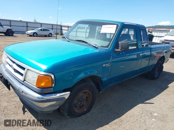 1994 Ford Ranger Splash z VIN 1FTCR14X1RPB54821, wystawiony jako IAAI lot #42386817 z przebiegiem 222 997 mil mil oraz . Historia ofert i sprzedaży dostępna na DreamBid. Obrazek 2.