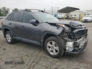 2020 Toyota RAV4 XLE with VIN 2T3W1RFV2LC045134, listed as a Copart auction lot 59635475 with 122,144 mi miles and Salvage title. Bid and sale history available at DreamBid. Image 4.