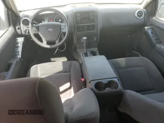 2009 Ford Explorer XLT z VIN 1FMEU63E79UA43921, wystawiony jako Copart lot #53100125 z przebiegiem 251 817 mil mil oraz Tytuł czysty. Historia ofert i sprzedaży dostępna na DreamBid. Obrazek 8.