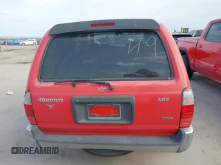 2000 Toyota 4Runner SR5 with VIN JT3GN86R4Y0165201, listed as a IAAI auction lot 42023494 with 153,517 mi miles and . Bid and sale history available at DreamBid. Image 16.