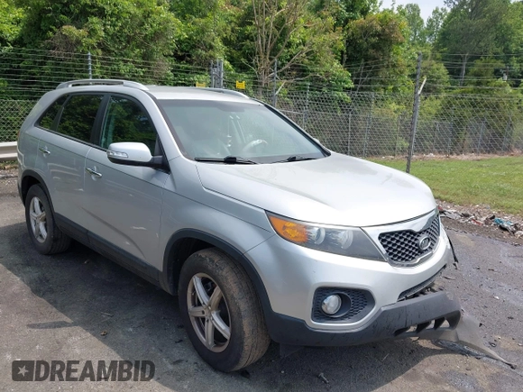 2013 Kia Sorento LX with VIN 5XYKT4A20DG360991, listed as a IAAI auction lot 42258999 with 129,278 mi miles and . Bid and sale history available at DreamBid. Image 1.