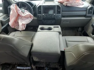 2021 Ford F-450 XL with VIN 1FT8W4DT7MED46519, listed as a Copart auction lot 59011875 with 71,152 mi miles and Salvage title. Bid and sale history available at DreamBid. Image 8.