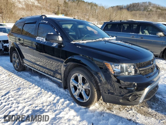 2016 Dodge Journey Crossroad Plus with VIN 3C4PDDGG5GT221507, listed as a Copart auction lot 89279735 with 89,808 mi miles and Salvage title. Bid and sale history available at DreamBid. Image 4.