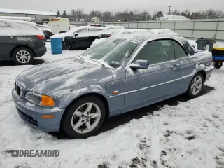 2003 BMW 3 Series 325Ci with VIN WBABS33453PG91055, listed as a Copart auction lot 44337445 with 177,804 mi miles and Clean Title. Bid and sale history available at carsss.com. Image 1.