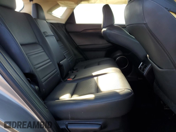 2017 Lexus NX 200t z VIN JTJBARBZ0H2128256, wystawiony jako Copart lot #52351235 z przebiegiem 98 086 mil mil oraz Szkoda całkowita • Salvage title. Historia ofert i sprzedaży dostępna na DreamBid. Obrazek 11.
