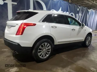 2017 Cadillac XT5 Luxury FWD with VIN 1GYKNBRS5HZ114913, listed as a Copart auction lot 43122805 with 138,977 mi miles and Clean Title. Bid and sale history available at carsss.com. Image 3.