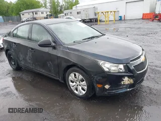 2014 Chevrolet Cruze LS with VIN 1G1PA5SG0E7141516, listed as a IAAI auction lot 42272535 with 71,249 mi miles and . Bid and sale history available at DreamBid. Image 1.