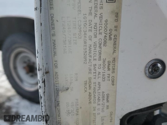 1994 GMC Sierra 3500 z VIN 1GTGC34K0RE552892, wystawiony jako Copart lot #45672255 z przebiegiem 379 943 mil mil oraz Szkoda całkowita • Salvage title. Historia ofert i sprzedaży dostępna na DreamBid. Obrazek 12.