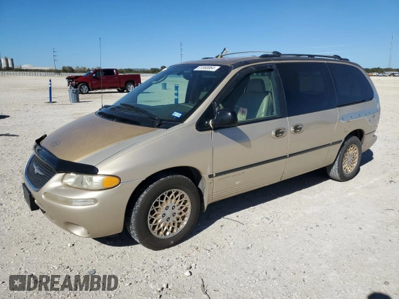 1998 Chrysler Town & Country LXi with VIN 1C4GP64LXWB644491, listed as a Copart auction lot 81560064 with 176,363 mi miles and Clean Title. Bid and sale history available at carsss.com. Image 1.