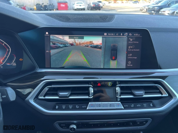 2019 BMW X5 xDrive40i with VIN 5UXCR6C59KLL06000, listed as a IAAI auction lot 41787142 with 225,096 mi miles. Bid and sale history available at carsss.com. Image 6.