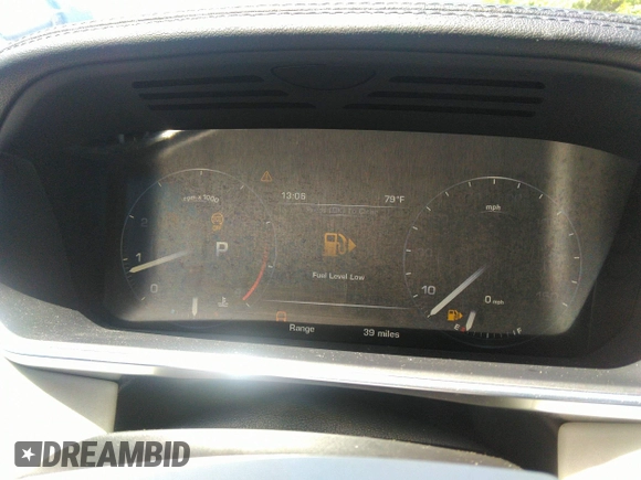 2014 Land Rover Range Rover HSE with VIN SALGS2WF3EA136133, listed as a IAAI auction lot 42321815 with 119,902 mi miles and . Bid and sale history available at DreamBid. Image 7.