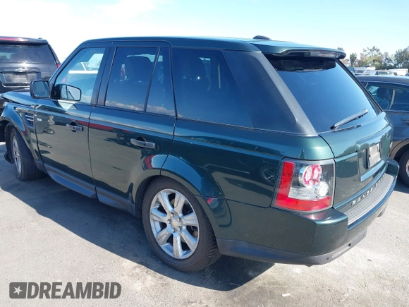 2010 Land Rover Range Rover Sport HSE Lux with VIN SALSK2D48AA212810, listed as a IAAI auction lot 41943041 with 111,896 mi miles and . Bid and sale history available at DreamBid. Image 3.
