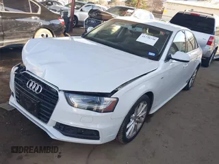 2015 Audi A4 Premium Plus z VIN WAUEFAFL4FN018585, wystawiony jako IAAI lot #41720730 z przebiegiem 65 807 mil mil oraz . Historia ofert i sprzedaży dostępna na DreamBid. Obrazek 17.