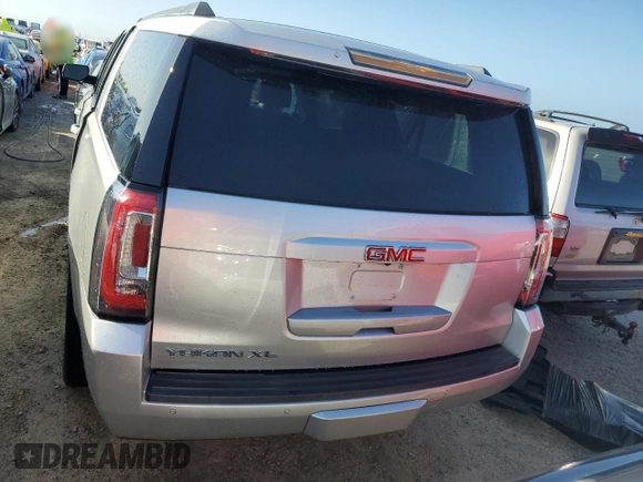 2020 GMC Yukon XL SLT with VIN 1GKS1GKC5LR101092, listed as a Copart auction lot 76585124 with 69,615 mi miles and Non Repairable. Bid and sale history available at carsss.com. Image 6.