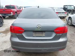 2012 Volkswagen Jetta SE with VIN 3VWDX7AJ5CM326405, listed as a IAAI auction lot 42135484 with 187,268 mi miles and . Bid and sale history available at DreamBid. Image 16.