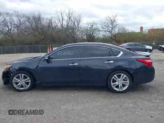 2016 Nissan Altima SR with VIN 1N4BL3AP5GC279974, listed as a IAAI auction lot 41944803 with 133,440 mi miles and . Bid and sale history available at carsss.com. Image 14.