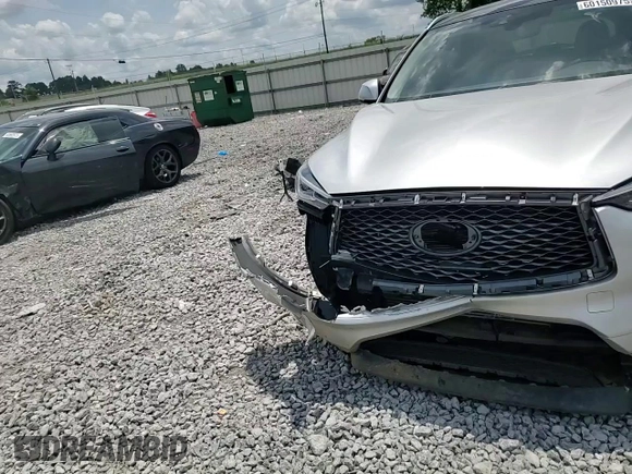 2020 Infiniti QX50 Luxe with VIN 3PCAJ5M14LF100495, listed as a Copart auction lot 60150975 with 33,729 mi miles and Non repairable. Bid and sale history available at DreamBid. Image 14.