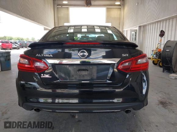 2017 Nissan Altima S z VIN 1N4AL3AP4HC251614, wystawiony jako IAAI lot #42250823 z przebiegiem 177 944 mil mil oraz . Historia ofert i sprzedaży dostępna na DreamBid. Obrazek 16.