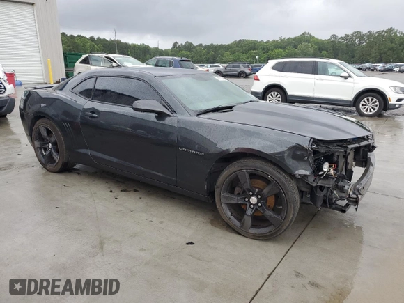 2014 Chevrolet Camaro LT z VIN 2G1FB1E33E9183655, wystawiony jako Copart lot #56163485 z przebiegiem 150 528 mil mil oraz Szkoda całkowita • Salvage title. Historia ofert i sprzedaży dostępna na DreamBid. Obrazek 4.