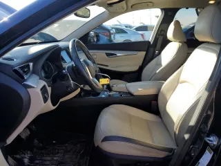 2021 Infiniti QX50 Essential z VIN 3PCAJ5CB7MF100390, wystawiony jako Copart lot #87265874 z przebiegiem 35 830 mil mil oraz Szkoda całkowita • Salvage title. Historia ofert i sprzedaży dostępna na DreamBid. Obrazek 7.