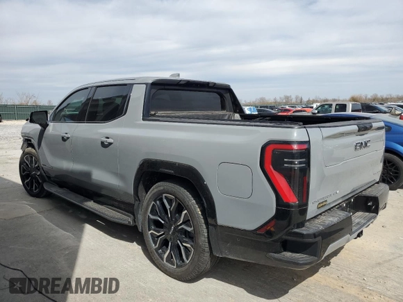 2024 GMC Sierra 1500 with VIN 1GT401EL2RU401324, listed as a Copart auction lot 49891285 with 2,034 mi miles and Salvage Title. Bid and sale history available at DreamBid. Image 2.