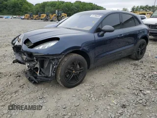 2015 Porsche Macan S with VIN WP1AB2A53FLB73098, listed as a Copart auction lot 61795435 with 142,823 mi miles and Salvage title. Bid and sale history available at DreamBid. Image 1.