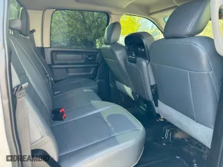 2018 Ram 2500 Tradesman with VIN 3C6UR5HJ0JG425286, listed as a Copart auction lot 53004705 with 149,581 mi miles and Clean Title. Bid and sale history available at carsss.com. Image 6.