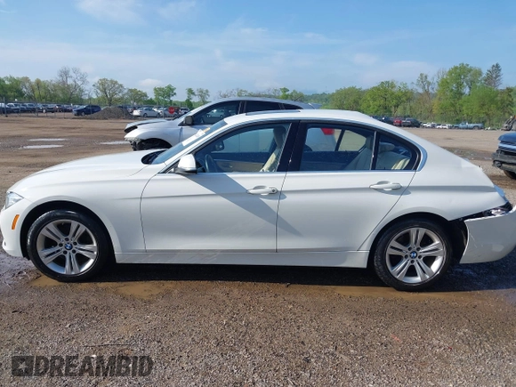 2018 BMW 3 Series 330i xDrive with VIN WBA8D9G55JNU69356, listed as a IAAI auction lot 42214499 with 81,267 mi miles and . Bid and sale history available at DreamBid. Image 15.