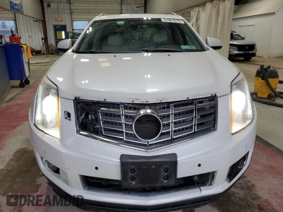 2013 Cadillac SRX Performance Collection with VIN 3GYFNHE36DS520905, listed as a Copart auction lot 47961515 with 128,523 mi miles and Salvage Title. Bid and sale history available at carsss.com. Image 5.