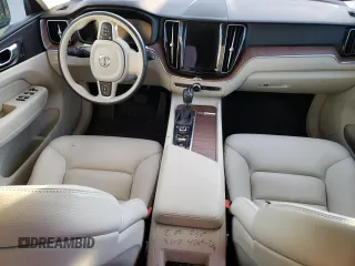 2021 Volvo XC60 Momentum with VIN YV4A22RK4M1685809, listed as a Copart auction lot 77185434 with 47,420 mi miles and Salvage Title. Bid and sale history available at carsss.com. Image 8.