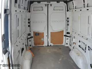 2018 Freightliner Sprinter Cargo Van with VIN WDYPE7CD7JP616380, listed as a Copart auction lot 77013644 with 194,981 mi miles and Clean Title. Bid and sale history available at carsss.com. Image 10.