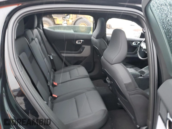 2024 Polestar 2 z VIN YSMFD3KA5RL217212, wystawiony jako Copart lot #85276194 z przebiegiem Nie podano mil oraz Nie do naprawy • Non repairable. Historia ofert i sprzedaży dostępna na DreamBid. Obrazek 10.