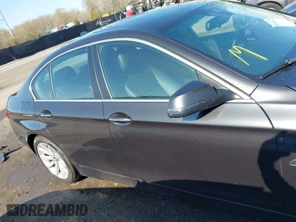 2015 BMW 5 Series 535i xDrive with VIN WBA5B3C55FD540905, listed as a IAAI auction lot 41892885 with 103,598 mi miles. Bid and sale history available at carsss.com. Image 13.