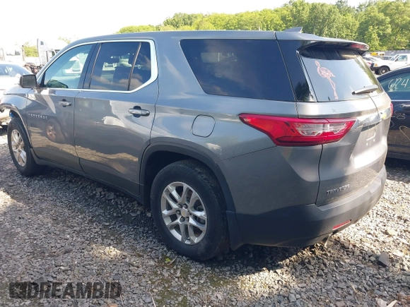 2020 Chevrolet Traverse LS z VIN 1GNERFKW3LJ310374, wystawiony jako IAAI lot #41320911 z przebiegiem 35 551 mil mil oraz . Historia ofert i sprzedaży dostępna na DreamBid. Obrazek 3.