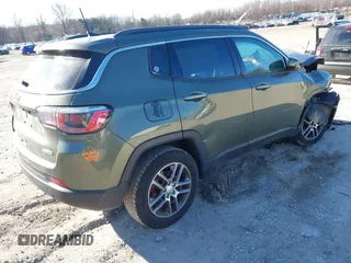 2018 Jeep Compass Altitude с VIN 3C4NJDBB2JT284521, выставлен на аукционе IAAI как лот 41612076 с пробегом 123 170 миль миль и . История ставок и продаж доступна на DreamBid. Изображение 4.