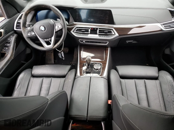 2021 BMW X5 xDrive40i with VIN 5UXCR6C0XM9F92513, listed as a Copart auction lot 42913123 with 18,378 mi miles and . Bid and sale history available at DreamBid. Image 8.