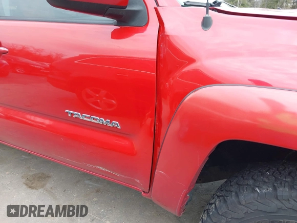 2013 Toyota Tacoma with VIN 5TFUU4EN7DX064437, listed as a IAAI auction lot 41947323 with 170,695 mi miles and . Bid and sale history available at DreamBid. Image 18.