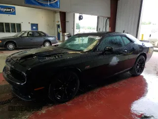 2016 Dodge Challenger R/T Plus with VIN 2C3CDZBT4GH300678, listed as a Copart auction lot 61419505 with 109,023 mi miles and Salvage title. Bid and sale history available at DreamBid. Image 1.