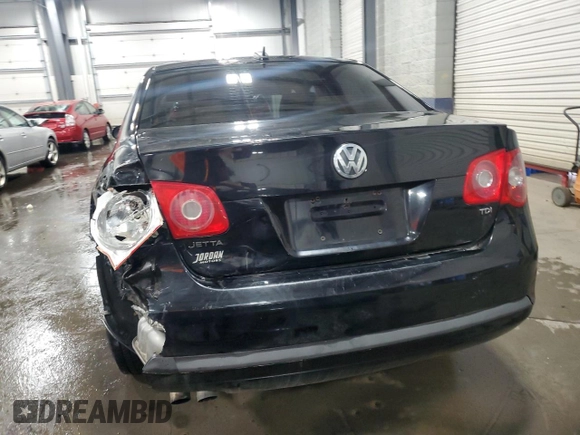 2006 Volkswagen Jetta 1.9L TDI z VIN 3VWDT71K06M752110, wystawiony jako Copart lot #49664635 z przebiegiem 156 883 mil mil oraz Szkoda całkowita • Salvage title. Historia ofert i sprzedaży dostępna na DreamBid. Obrazek 6.
