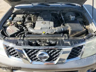 2005 Nissan Pathfinder LE with VIN 5N1AR18U35C736200, listed as a Copart auction lot 52215615 with 166,451 mi miles and Clean Title. Bid and sale history available at carsss.com. Image 12.