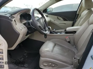 2015 Buick LaCrosse Premium II with VIN 1G4GF5G32FF316124, listed as a Copart auction lot 79464124 with 74,252 mi miles and Salvage Title. Bid and sale history available at DreamBid. Image 7.