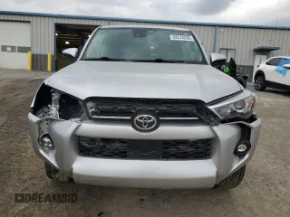 2023 Toyota 4Runner SR5 with VIN JTEMU5JR6P6118556, listed as a Copart auction lot 52574235 with 54,629 mi miles and Clean title. Bid and sale history available at DreamBid. Image 5.
