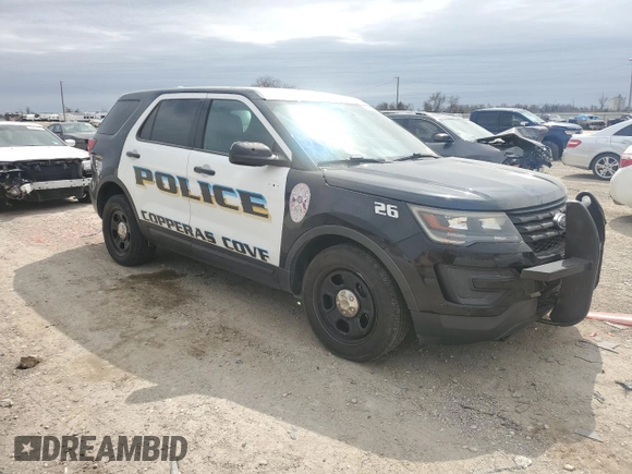 2017 Ford Police Interceptor Utility с VIN 1FM5K8AT5HGE29804, выставлен на аукционе Copart как лот 47128825 с пробегом 77 485 миль миль и Списание • Salvage title. История ставок и продаж доступна на DreamBid. Изображение 4.