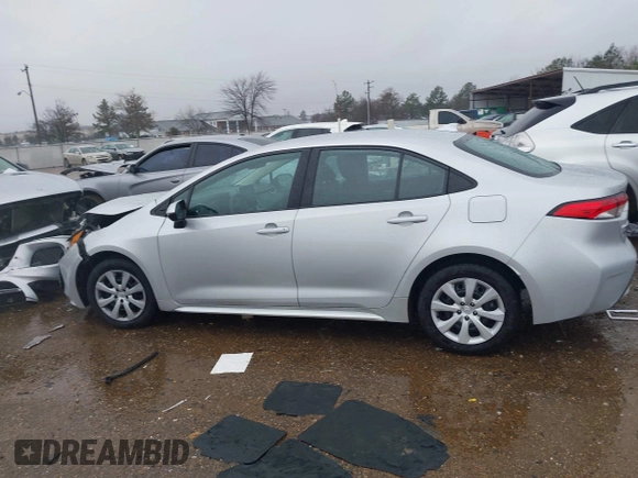 2021 Toyota Corolla LE with VIN 5YFEPMAE3MP251903, listed as a IAAI auction lot 41568664 with 96,711 mi miles and . Bid and sale history available at DreamBid. Image 14.